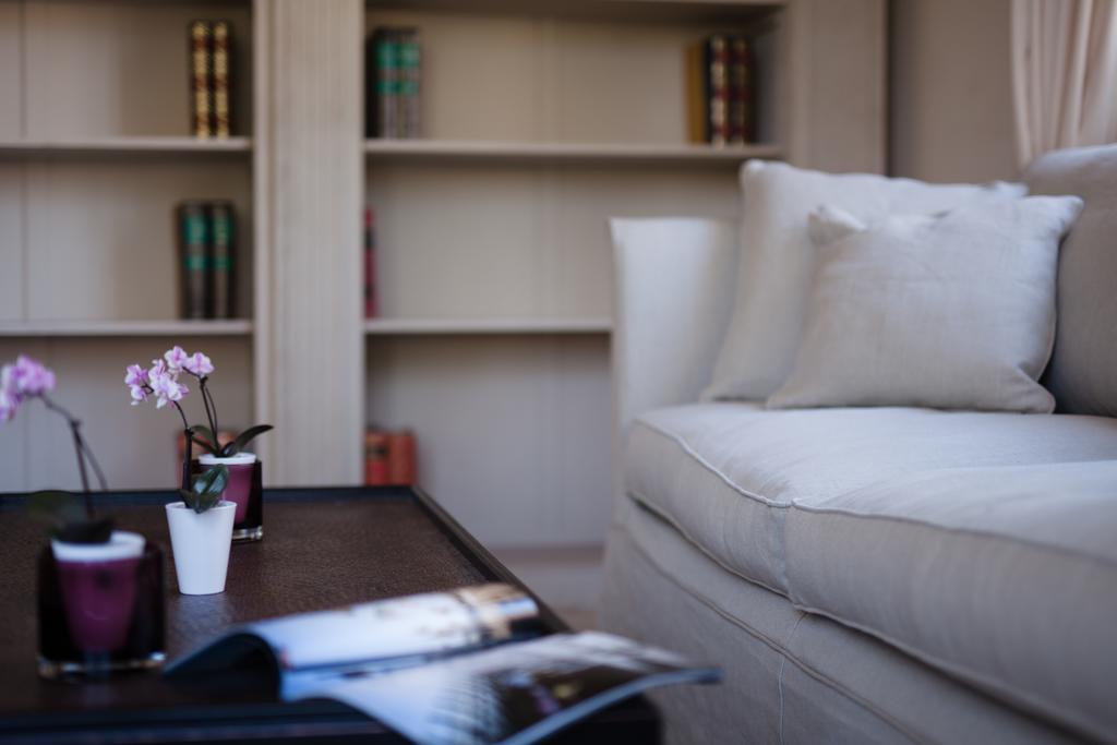 Kometa Suites & Apartments Φλωρεντία Δωμάτιο φωτογραφία