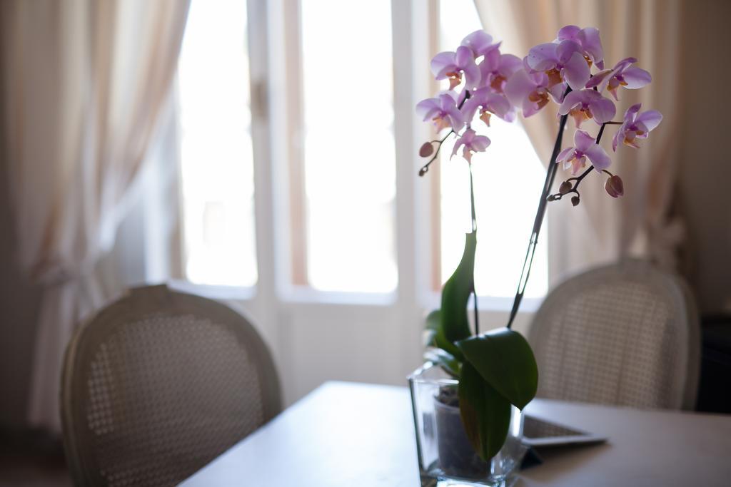 Kometa Suites & Apartments Φλωρεντία Δωμάτιο φωτογραφία